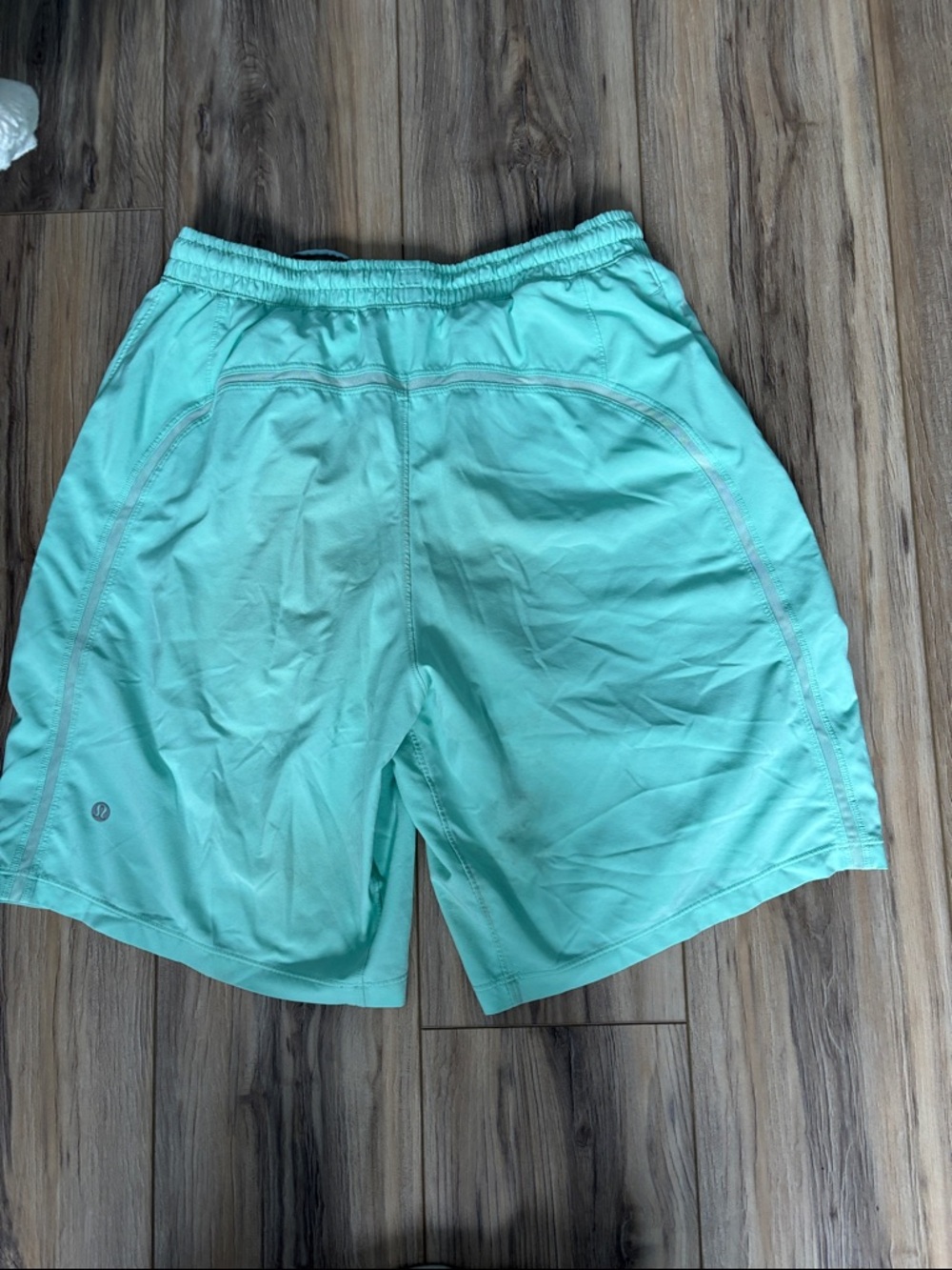 Lululemon Drawstring Shorts - Picture 5 of 5